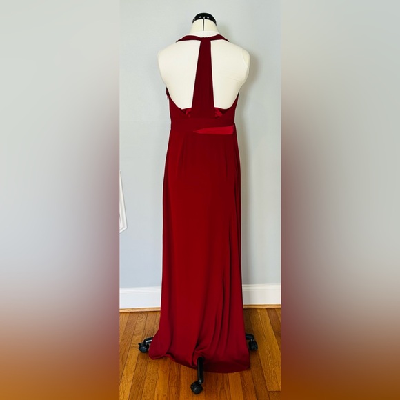 Halston Georgette Elegant Red Evening Gown NWT - Picture 4 of 8